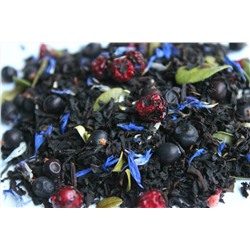 Можжевеловый блюз Черный  чай с  ягодами  можжевельника и брусники, необычным и притягательным терпко- сладким  свежим ягодным ароматом с тонкими хвойно-дымчатыми нотами.