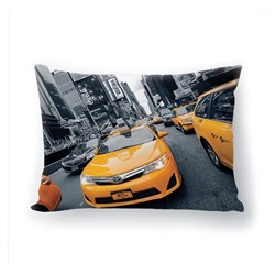 Подушка декоративная с 3D рисунком "Нью Йоркский кеб"