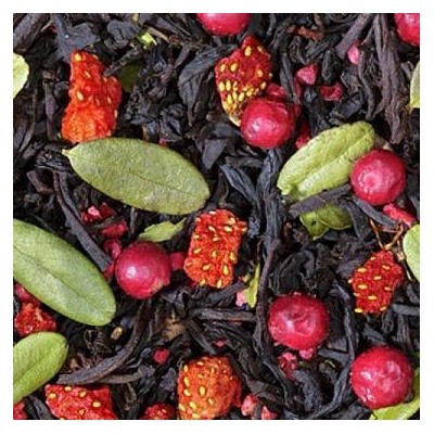 Ягодный коктейль  Смесь великолепных крупнолистовых черных индийского и цейлонского чаев,ягод малины, клубники, листьев и ягод брусники с замечательным ароматом малины.